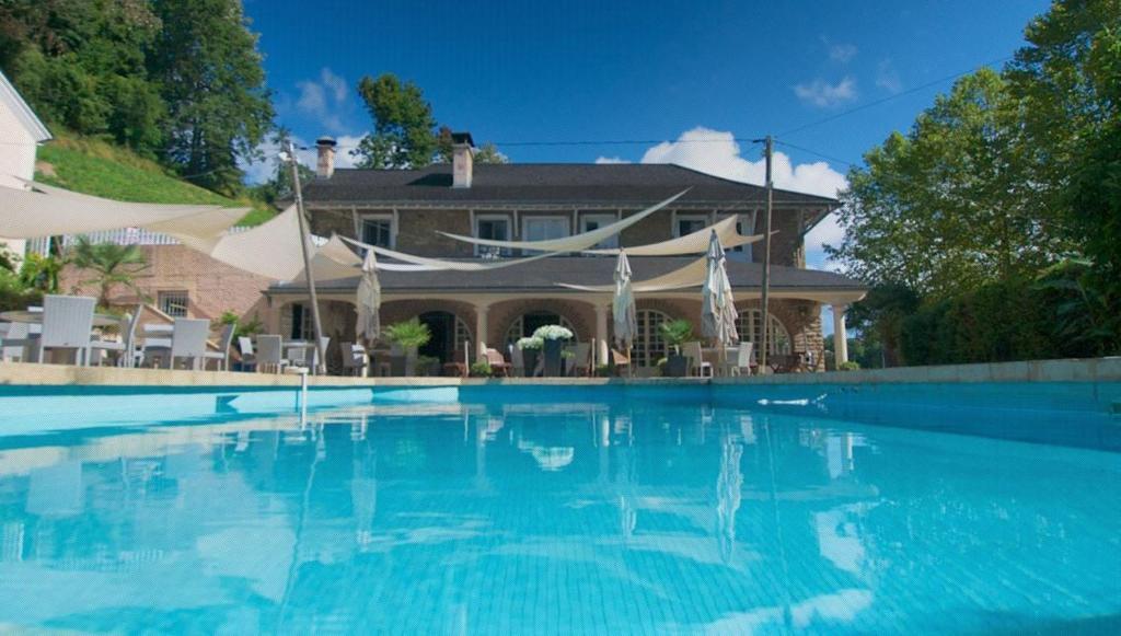Hotel Castel Du Pont D Oly Jurançon Zewnętrze zdjęcie