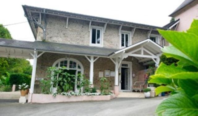 Hotel Castel Du Pont D Oly Jurançon Zewnętrze zdjęcie